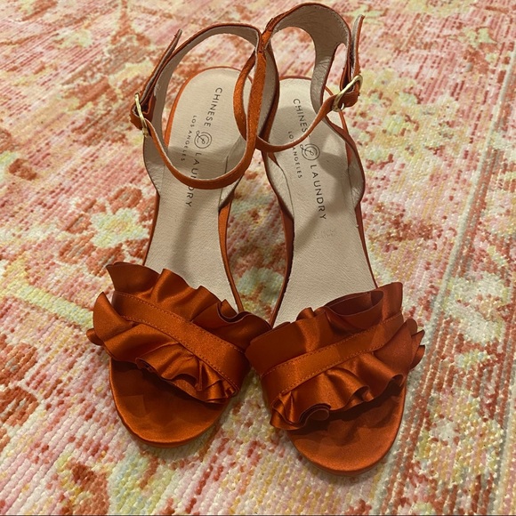 Satin Sandal - Picture 3 of 4